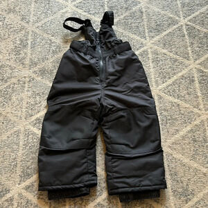 Cat & Jack Black snowbib Size 18m